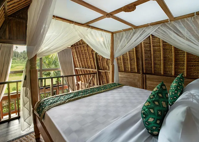 リゾート De Klumpu Bali Eco Tradi 4*